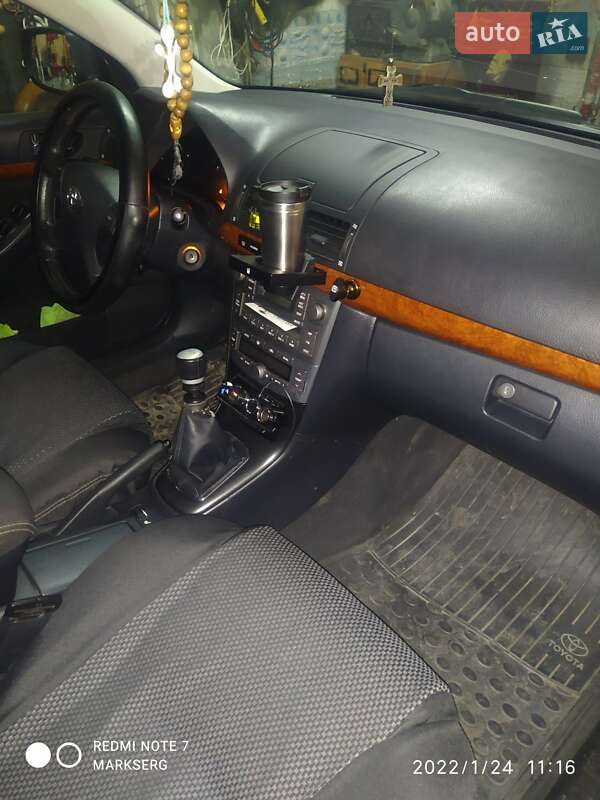 Универсал Toyota Avensis 2007 в Луцке фото 5 Универсал Toyota Avensis 2007 в Луцке