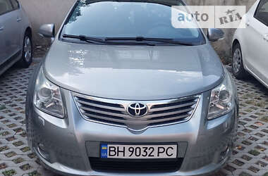 Седан Toyota Avensis 2010 в Одессе