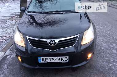 Універсал Toyota Avensis 2010 в Межовій