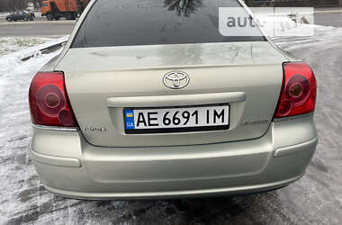 Седан Toyota Avensis 2005 в Днепре