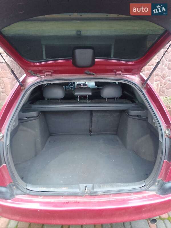 Универсал Toyota Avensis 1999 в Тернополе