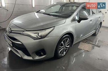 Универсал Toyota Avensis 2016 в Виннице