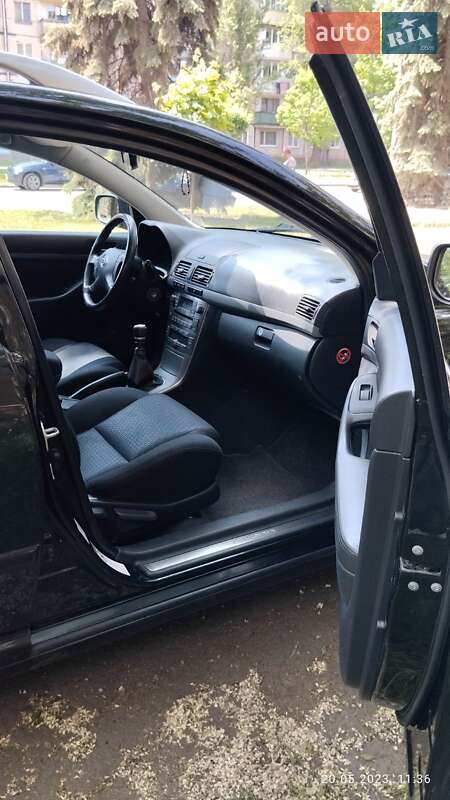 Универсал Toyota Avensis 2007 в Кривом Роге