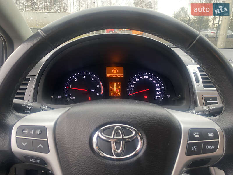 Універсал Toyota Avensis 2012 в Ковелі