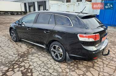 Универсал Toyota Avensis 2011 в Полтаве