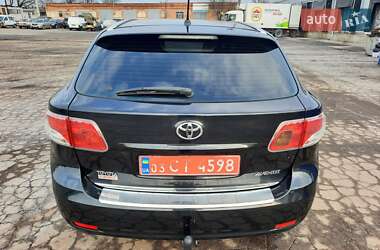 Универсал Toyota Avensis 2011 в Полтаве