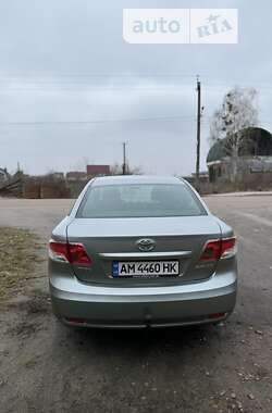 Седан Toyota Avensis 2011 в Житомирі