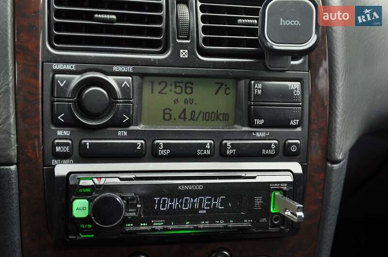 Седан Toyota Avensis 2001 в Одессе