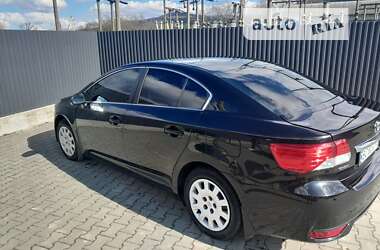 Седан Toyota Avensis 2013 в Стрию