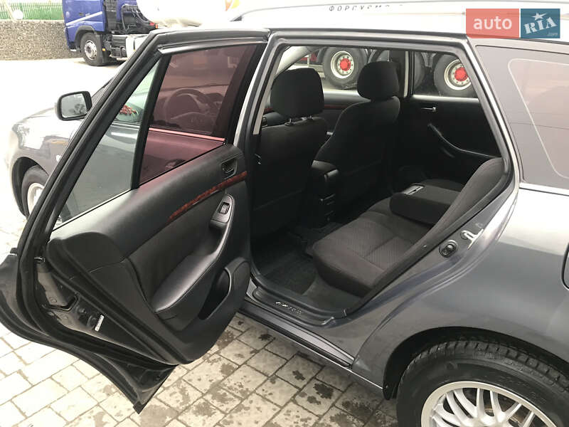 Универсал Toyota Avensis 2004 в Ивано-Франковске