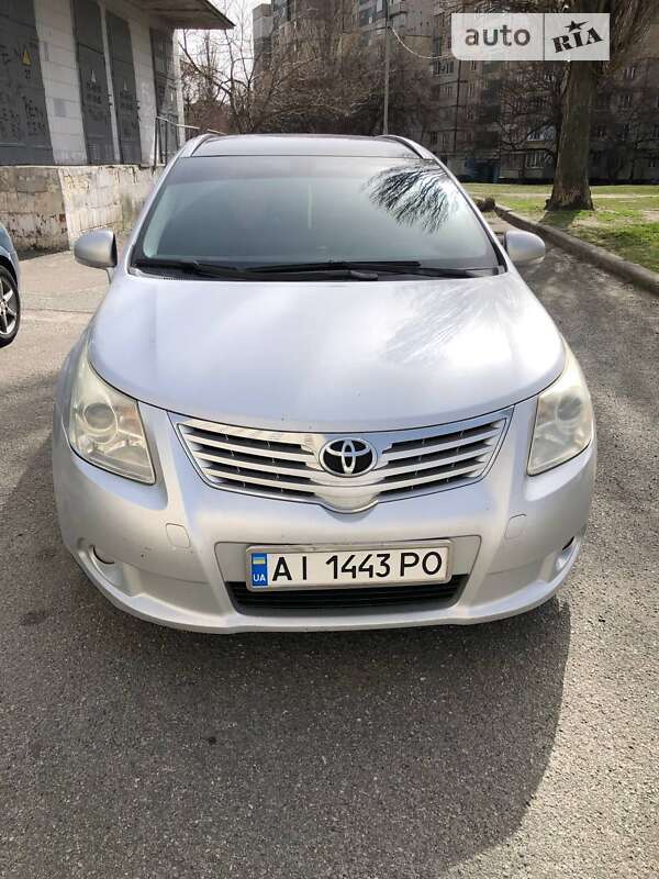 Универсал Toyota Avensis 2010 в Броварах