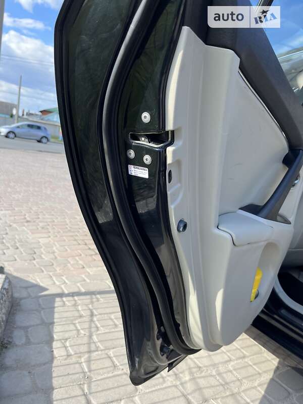 Универсал Toyota Avensis 2010 в Харькове