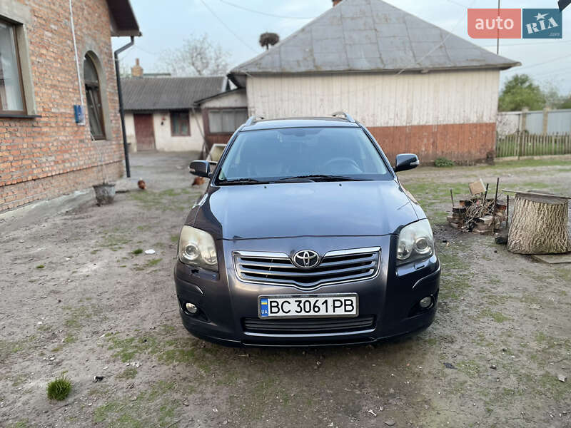 Универсал Toyota Avensis 2008 в Шептицькому