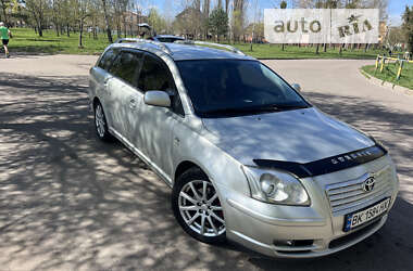 Универсал Toyota Avensis 2003 в Ровно