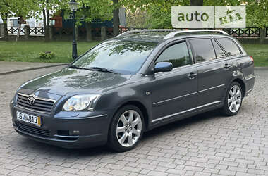 Универсал Toyota Avensis 2006 в Калуше