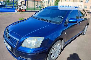 Лифтбек Toyota Avensis 2003 в Коростене