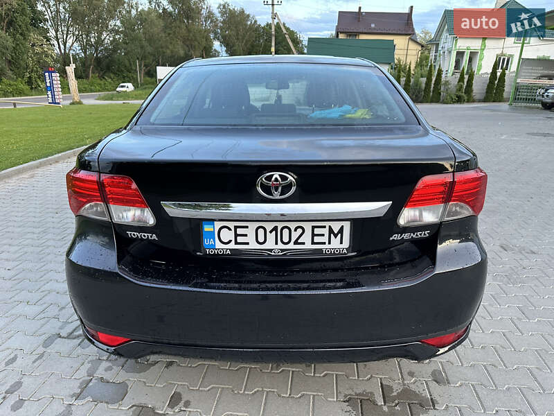 Седан Toyota Avensis 2012 в Кицмани