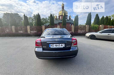 Седан Toyota Avensis 2008 в Дніпрі