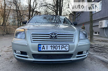Седан Toyota Avensis 2003 в Києві