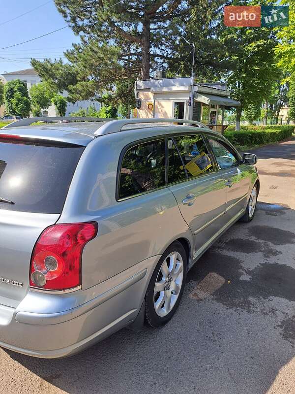 Универсал Toyota Avensis 2008 в Подольске