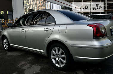 Седан Toyota Avensis 2007 в Киеве