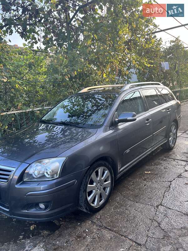 Универсал Toyota Avensis 2008 в Одессе