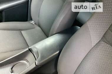 Седан Toyota Avensis 2008 в 