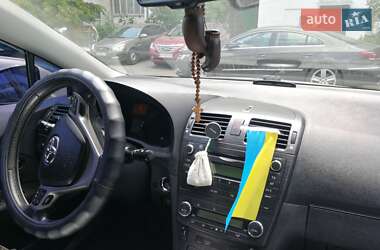 Седан Toyota Avensis 2008 в 