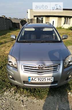 Универсал Toyota Avensis 2008 в Луцке