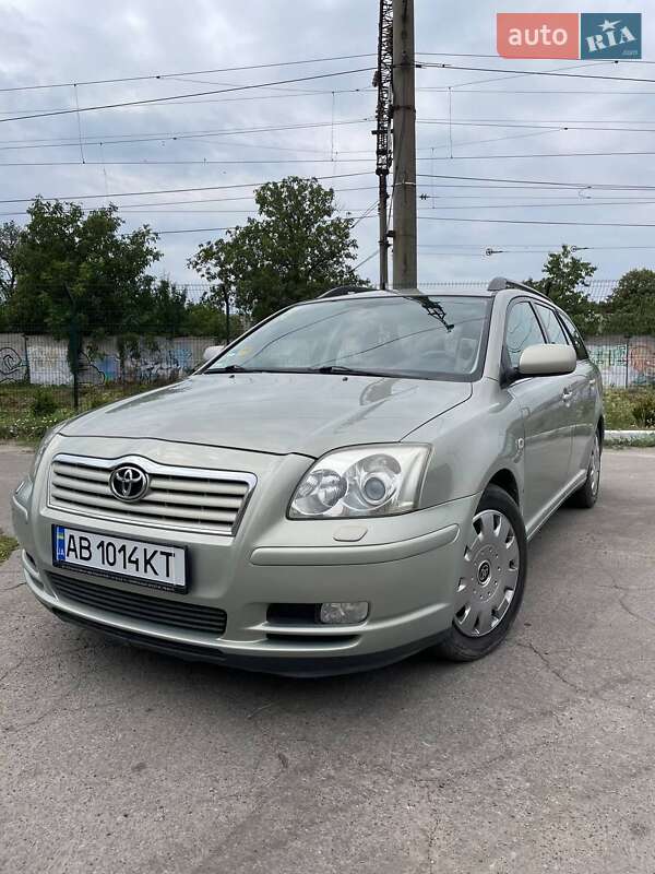 Универсал Toyota Avensis 2004 в Жмеринке