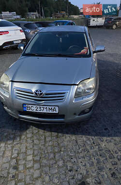 Седан Toyota Avensis 2007 в Львове