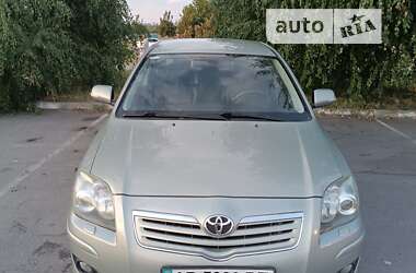 Седан Toyota Avensis 2008 в Запоріжжі