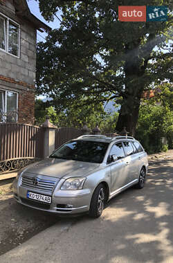 Универсал Toyota Avensis 2004 в 