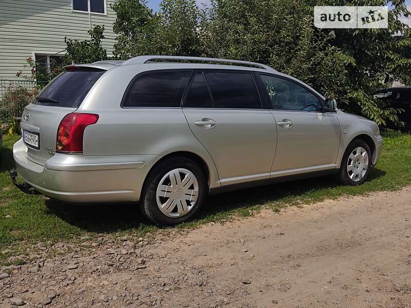 Универсал Toyota Avensis 2005 в Тульчине