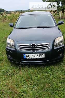 Седан Toyota Avensis 2006 в Владимир-Волынском