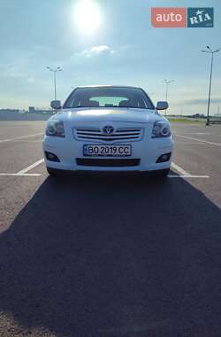 Ліфтбек Toyota Avensis 2008 в 