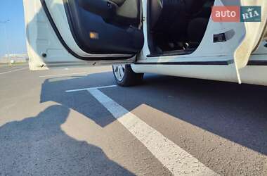 Ліфтбек Toyota Avensis 2008 в 