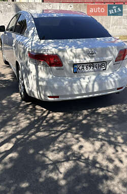 Седан Toyota Avensis 2011 в 