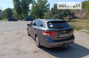 Универсал Toyota Avensis 2010 в Корсуне-Шевченковском