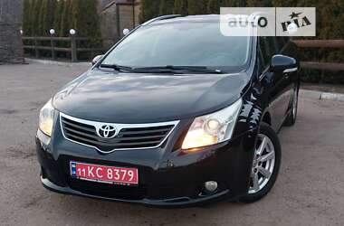 Універсал Toyota Avensis 2007 в Чернігові