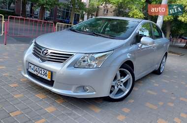 Седан Toyota Avensis 2009 в Одессе