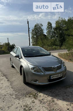 Седан Toyota Avensis 2011 в Житомире