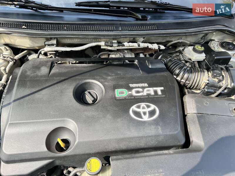 Седан Toyota Avensis 2007 в Виннице