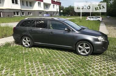 Универсал Toyota Avensis 2008 в Киеве