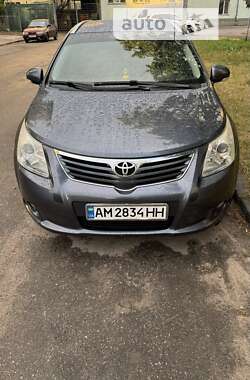 Універсал Toyota Avensis 2011 в Житомирі