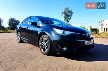 Седан Toyota Avensis 2015 в Хорошеві