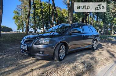 Универсал Toyota Avensis 2008 в Львове