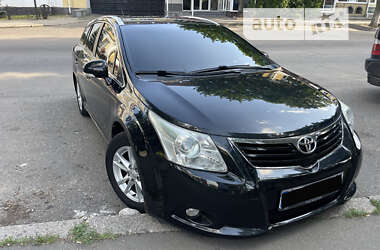 Универсал Toyota Avensis 2011 в Николаеве