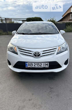 Седан Toyota Avensis 2014 в Вінниці