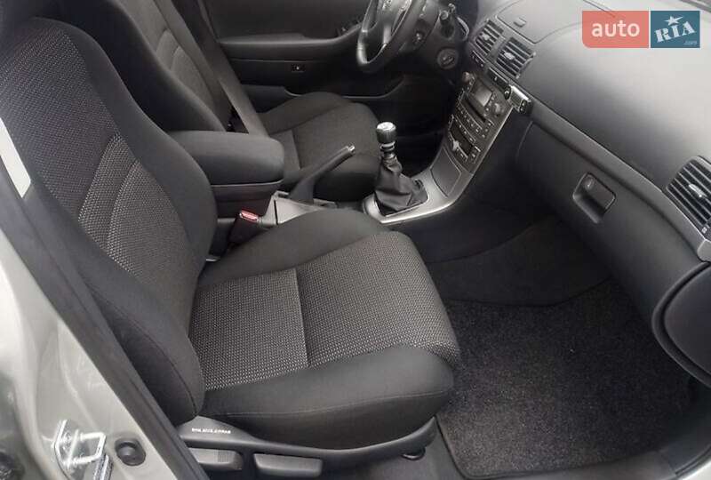 Универсал Toyota Avensis 2006 в Житомире фото 6 Универсал Toyota Avensis 2006 в Житомире